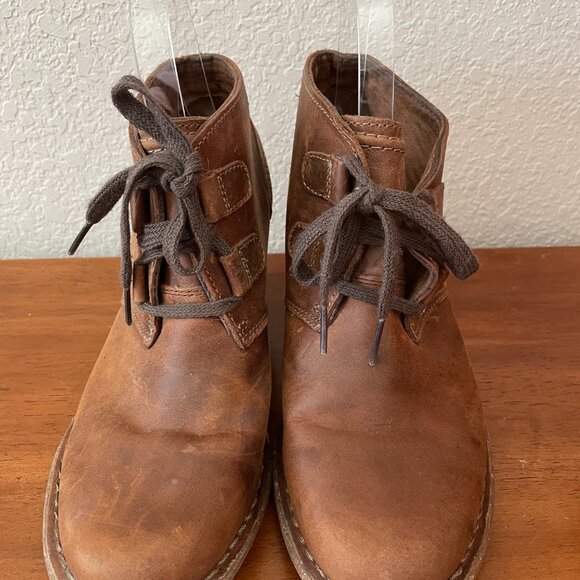 Clarks Artisan Carleta Lyon Womens Brown Nubuck Leather Ankle Bootie Size 7.5M - Picture 2 of 10